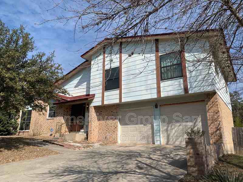 8503 Ridge Stone St - Photo 2 of 16