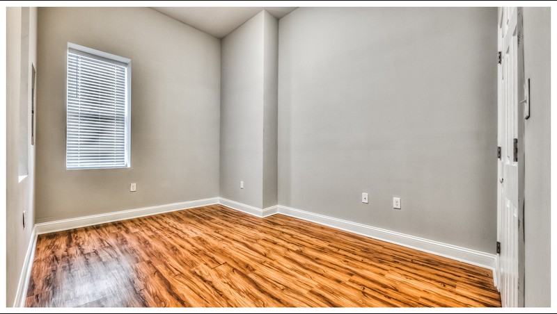 1506 Madison Ave - Photo 6 of 10