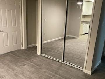 235 Camelback Rd - Photo 4 of 6