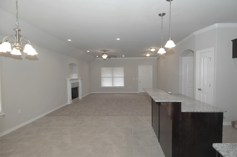 4526 W Croft Dr - Photo 7 of 16