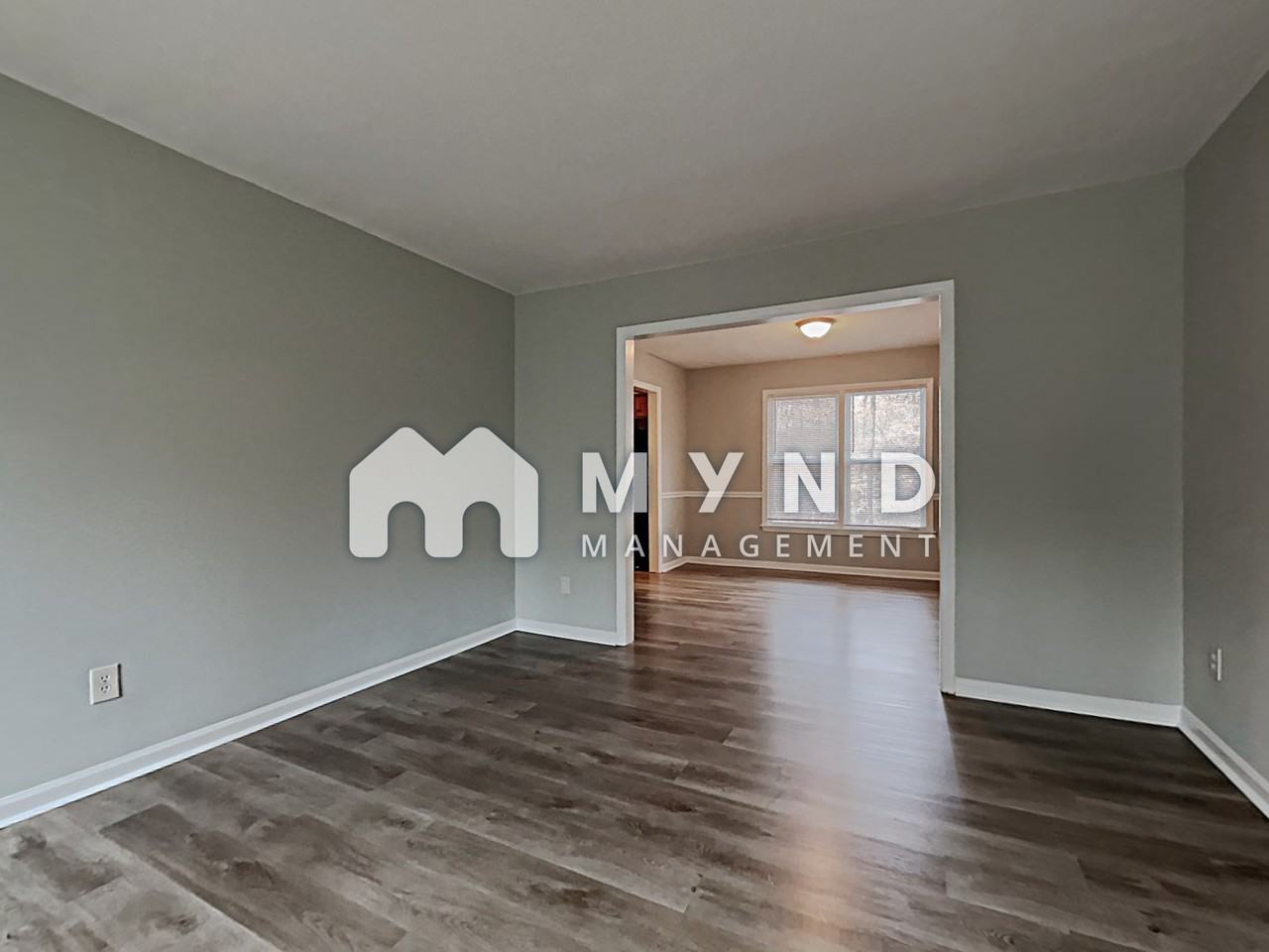 1912 Windlock Dr - Photo 2 of 25