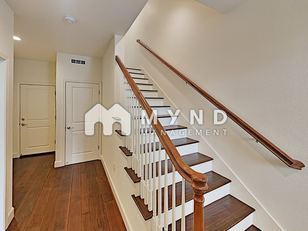 15650 Santorini Ln - Photo 2 of 49