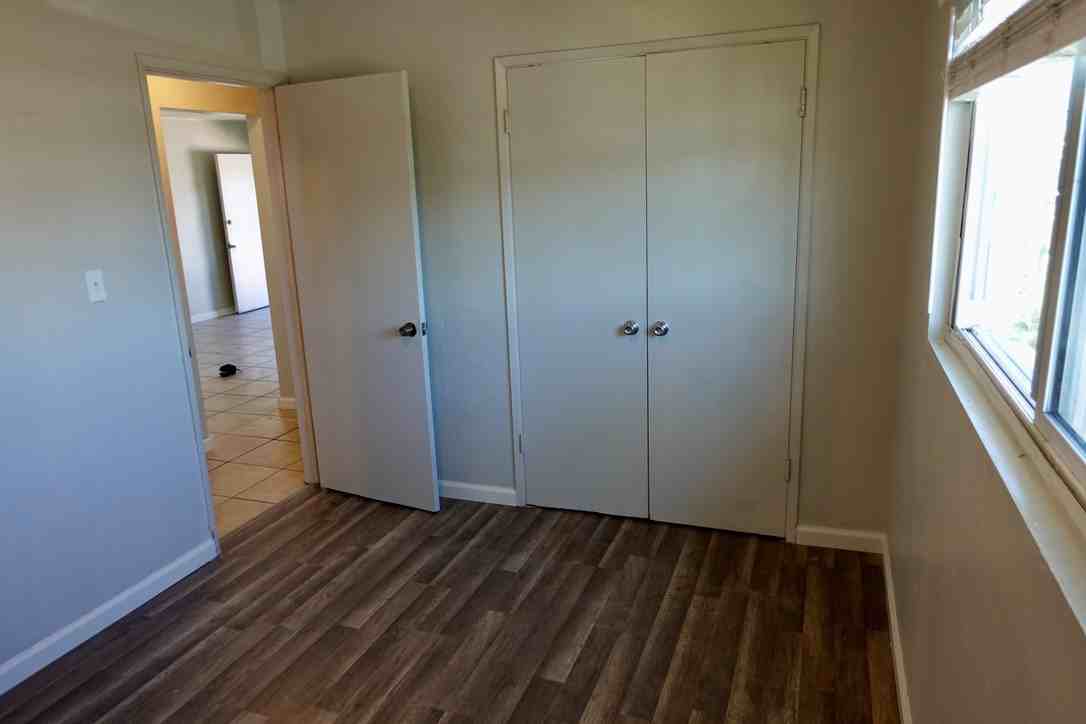 41st Street #3866-5 - Photo 5 of 15