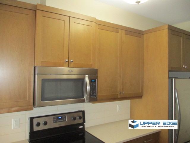 3411 202-3411 Pembina Highway - Photo 2 of 13