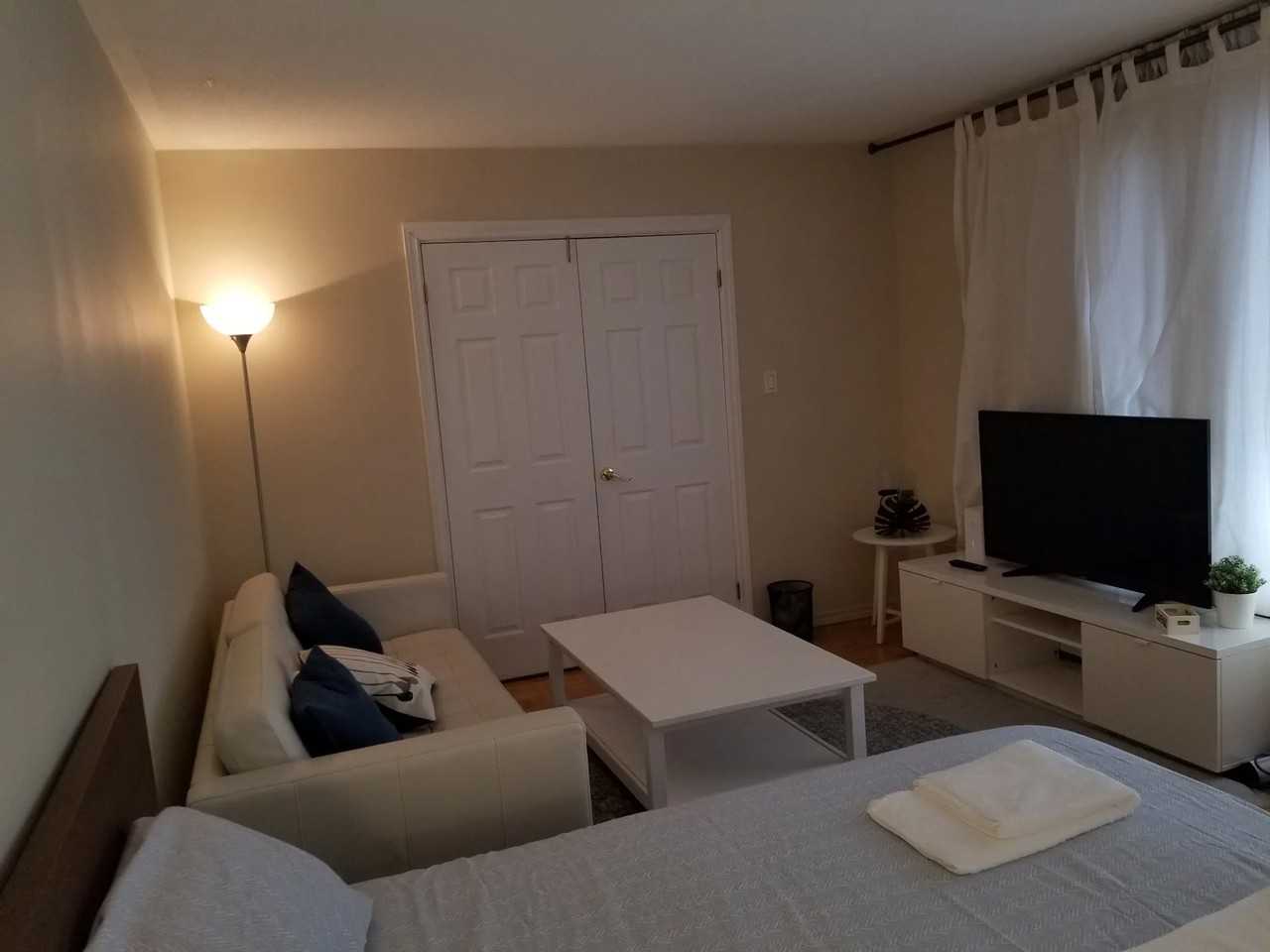 7 Banda Sq - Photo 2 of 10