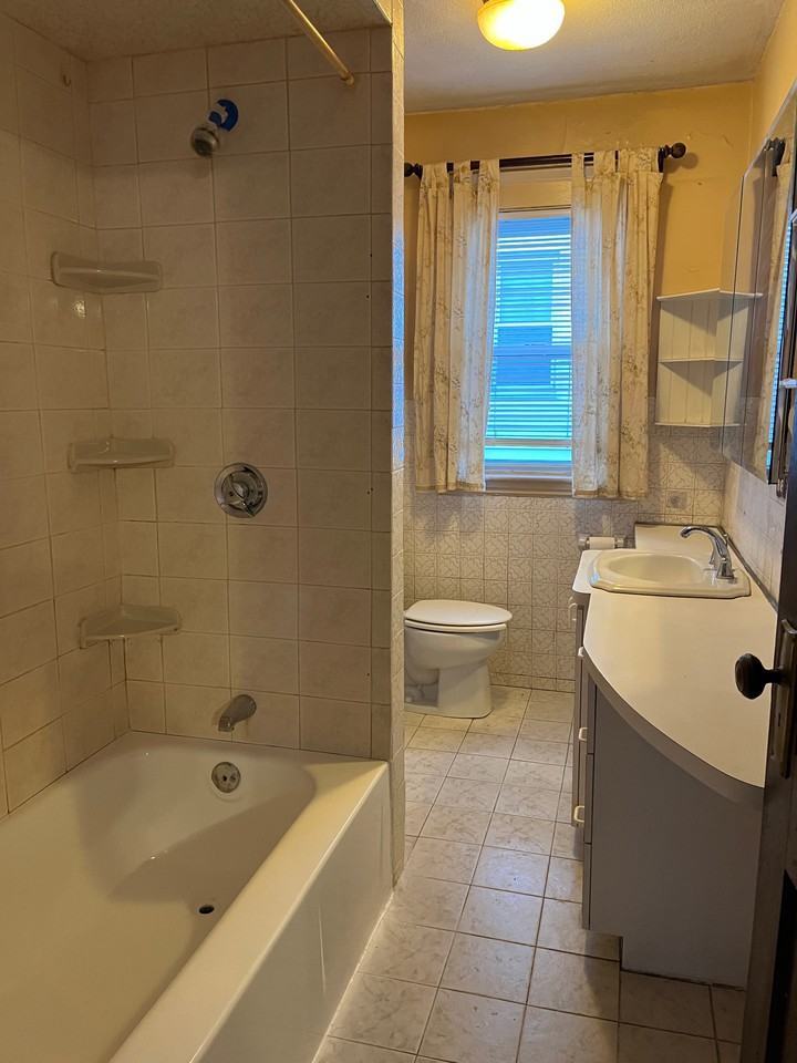 8 Hill Street #1 - Photo 7 of 16