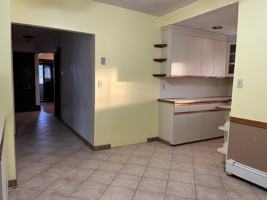 featured image of 8 Hill Street #1