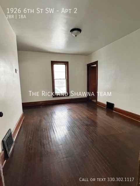 1926 6th St Sw #2 - Photo 3 of 11