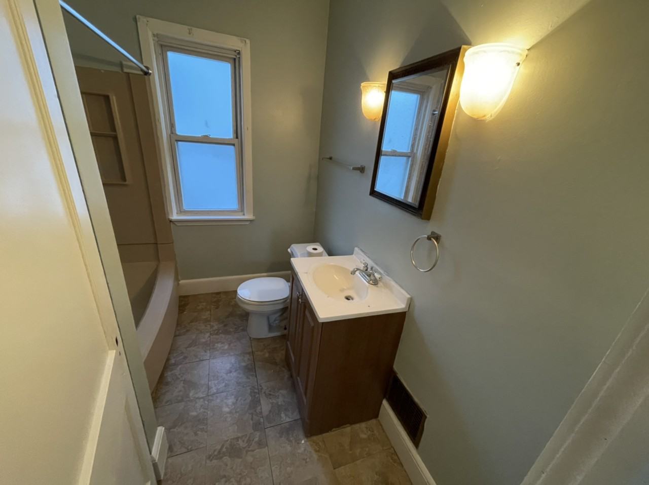 2 Rodney St - Photo 2 of 2