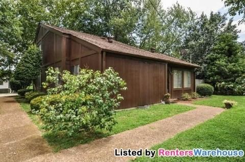 503 Doral Country Dr - Photo 3 of 12