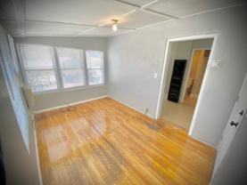 725 E 5th St #7 - Photo 1 of 1
