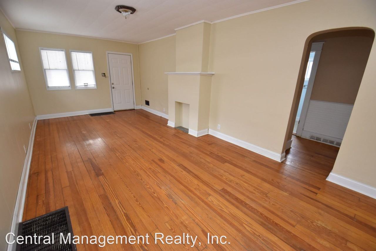 1721 E Ewing Ave - Photo 3 of 17