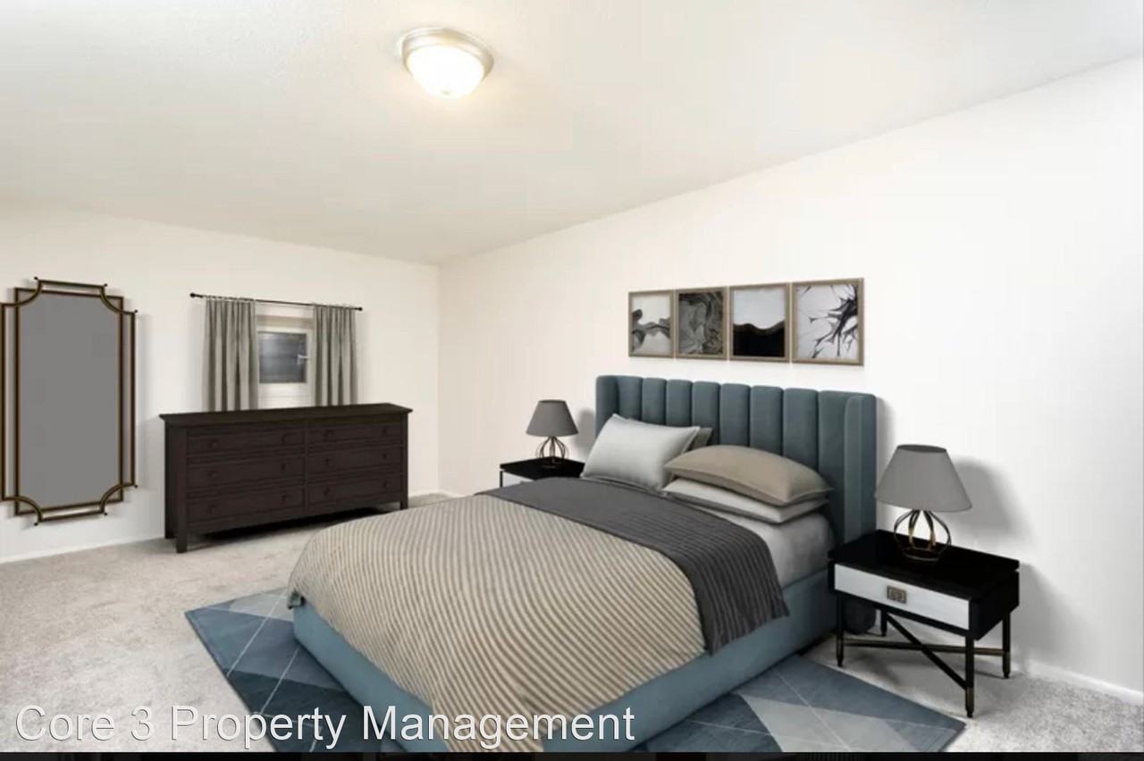 N Lincoln - Photo 2 of 4