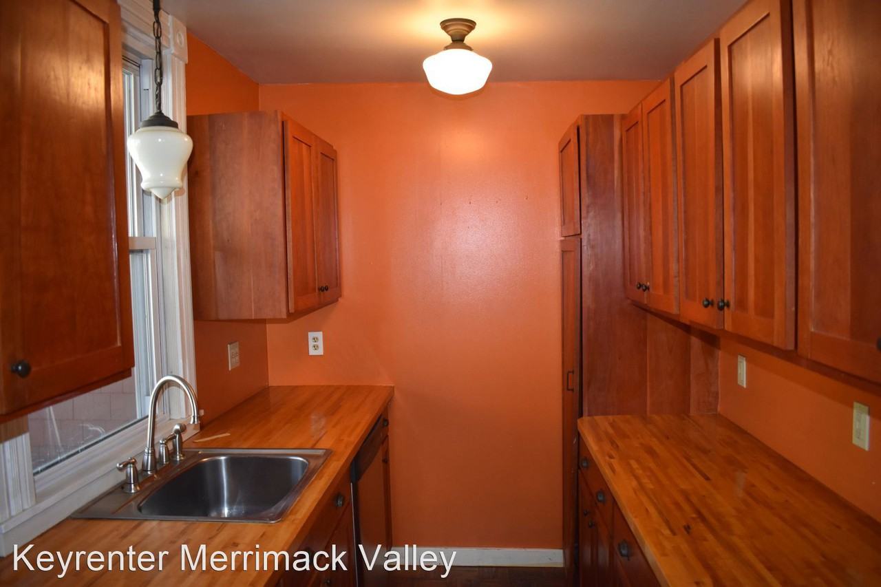 119 Sherman St - Photo 3 of 18