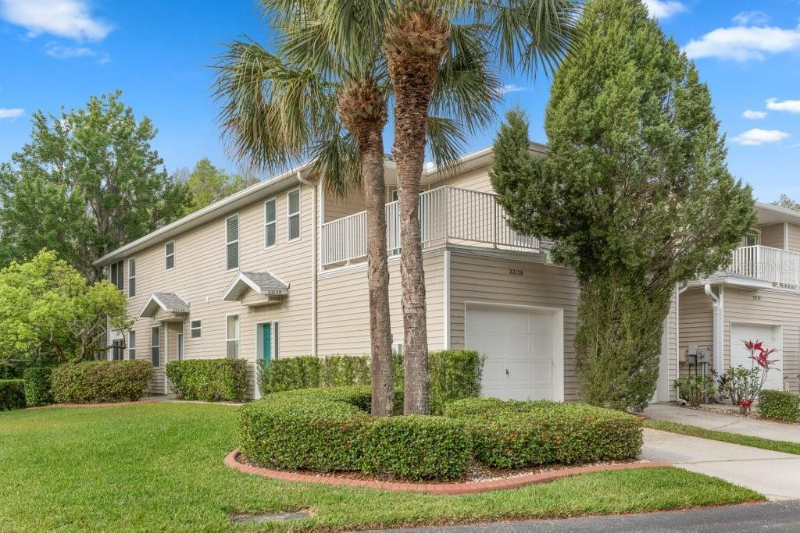 22138 Little Lagoon Ct - Photo 2 of 24