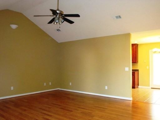 38 Oak St - Photo 2 of 22