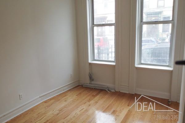 825 Hart St 1L - Photo 2 of 6