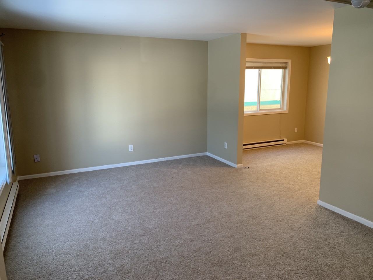 1427 Morgan Ave N #0 - Photo 3 of 10