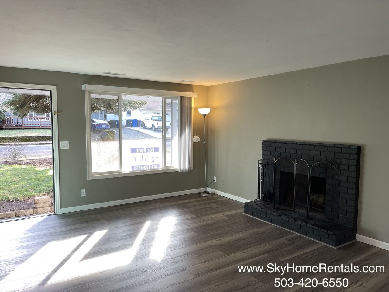 321 Kanuku Street Southeast - Photo 3 of 12