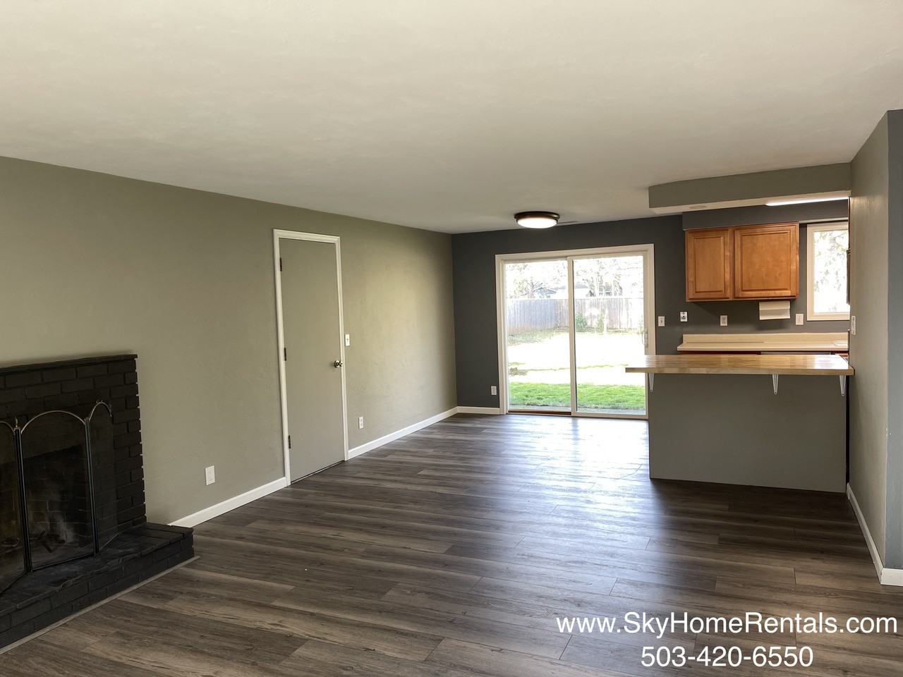 321 Kanuku Street Southeast - Photo 4 of 12