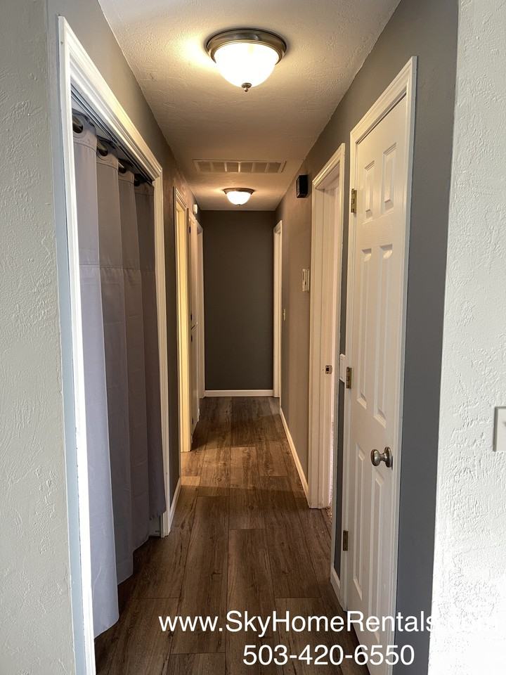 321 Kanuku Street Southeast - Photo 6 of 12