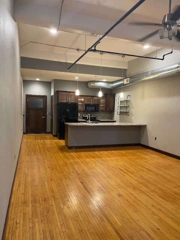 128 South Santa Fe Avenue - Photo 2 of 8