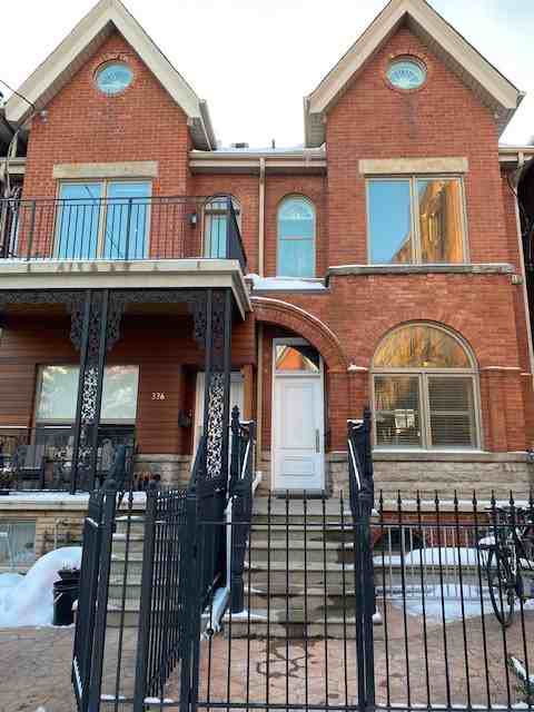 338 Manning Ave - Photo 2 of 7