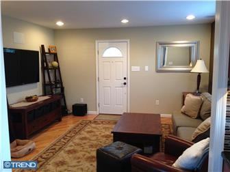 1301 Sylvan Dr - Photo 2 of 13