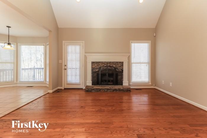 59 White Oak Dr Se - Photo 2 of 15