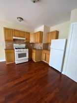 694 Summit Ave #3R - Photo 1 of 1