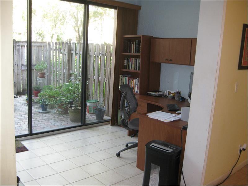 7 Chestnut Cir - Photo 3 of 19