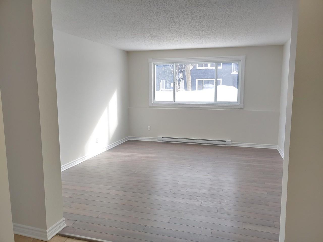 92 Chemin Eardley #103 - Photo 3 of 8