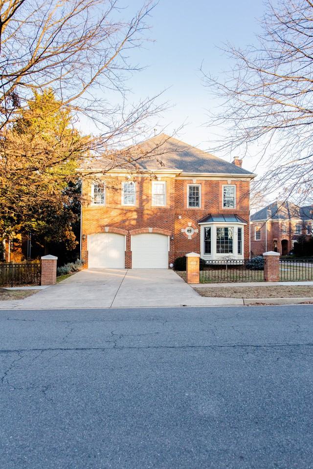 4825 26th St N #1 - Photo 3 of 49