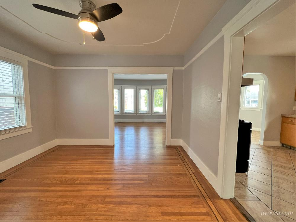 Green Avenue & Kains Ave - Photo 3 of 17