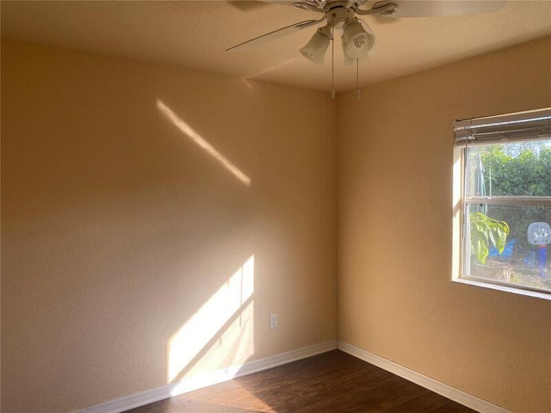 222 Cypress St - Photo 2 of 5