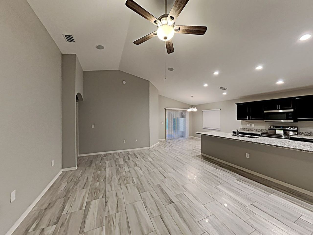 3041 Grand Preserve Blvd - Photo 3 of 19