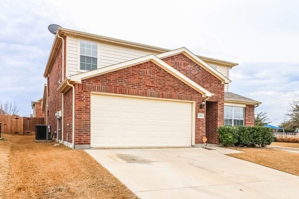 4500 Jaylin St - Photo 2 of 31