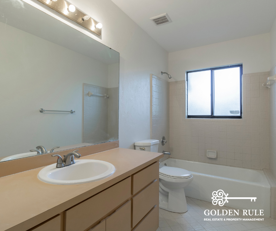 8104 Sw 53rd Pl #1 - Photo 7 of 14