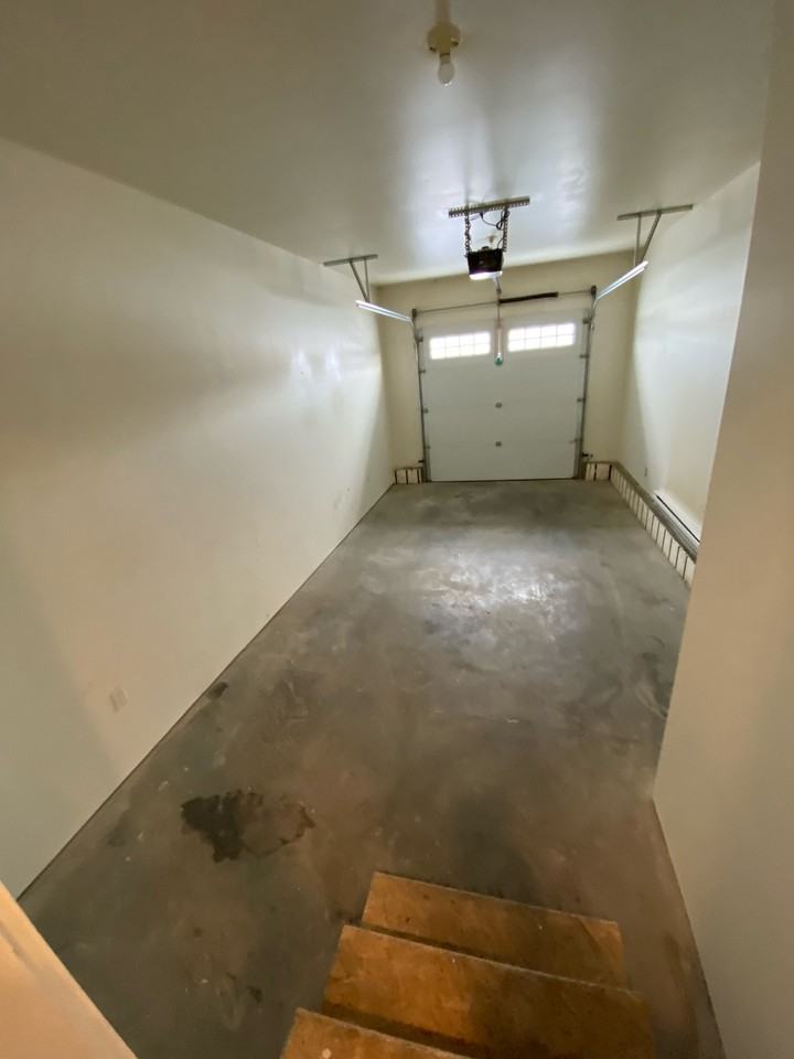 11720 102 St #11720 - Photo 4 of 21