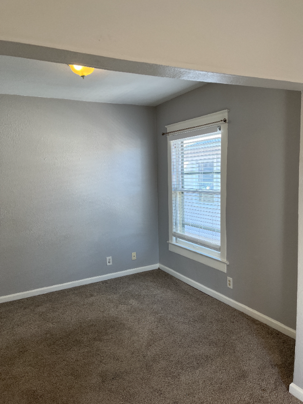 3633 Central St #2 - Photo 3 of 19