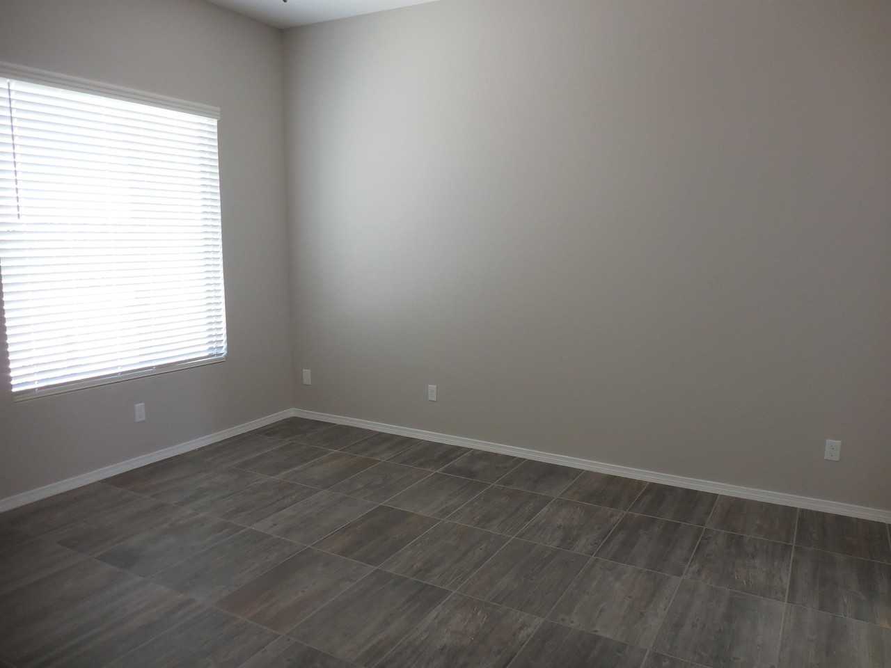 963 Aircoupe Way #1 - Photo 5 of 27