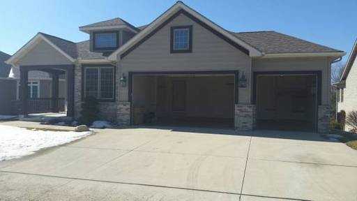 1825 Spruce Meadows Dr SE - Photo 2 of 5