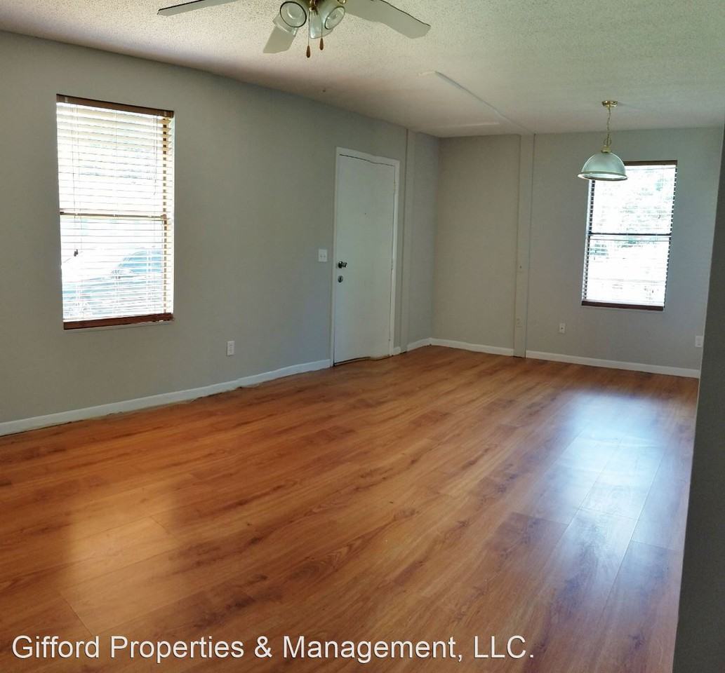 233 M L King Dr - Photo 3 of 6