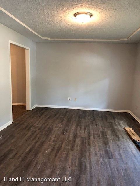 14723 S Wyandotte Dr - Photo 2 of 13