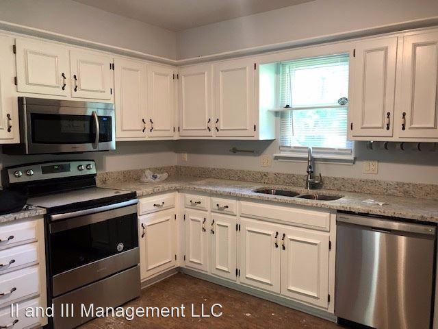 14723 S Wyandotte Dr - Photo 3 of 13
