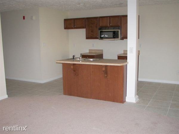 Village Chase Apartments 1527 Drakestone Ct, Fayetteville, NC 28301