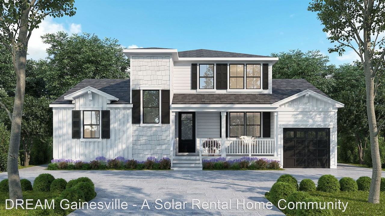 144 NE 37th Place - Photo 2 of 14