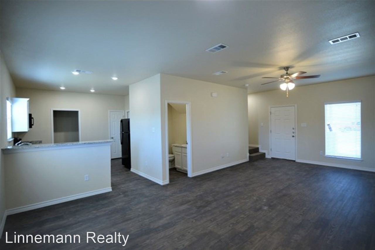 3606 Barnacle Drive - Photo 3 of 18