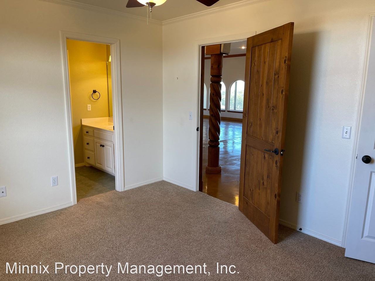 315 Arrowhead Pt - Photo 2 of 50