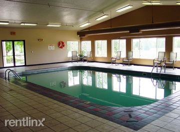 Kingsport Village Apartments - Photo 2 of 8